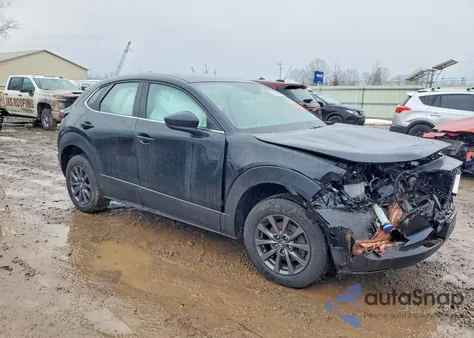 2021 Mazda Cx-30 z USA, uszkodzony, nr VIN 3MVDMBAL2MM270830